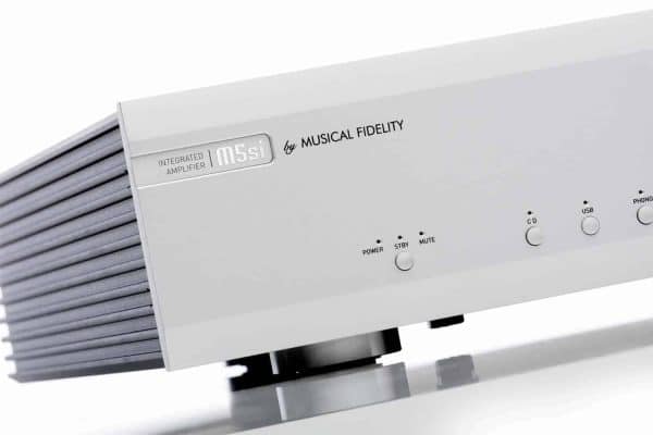 musical fidelity M5SI INTEGRATED AMPLIFIER silver